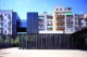 Bibliotēka un veco ļaužu centrs Barselonā. Arhitekts: RCR Arquitectes. Foto: Hisao Suzuki